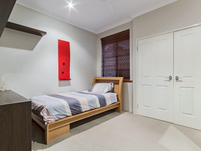 146 Lewington Street, Rockingham WA 6168