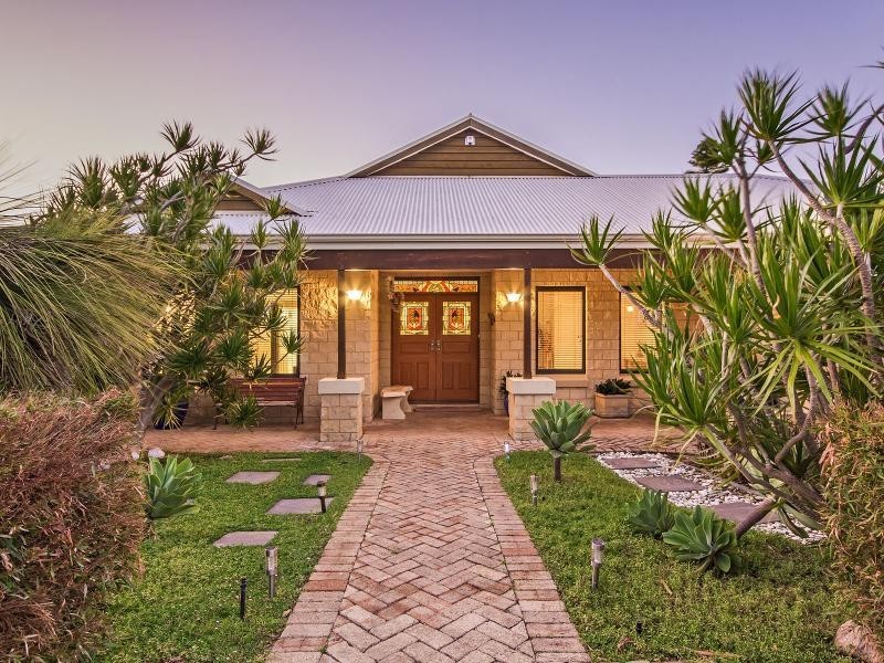 146 Lewington Street, Rockingham WA 6168