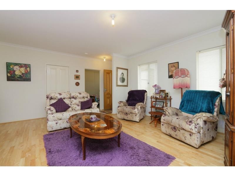 6/149 Hale Road, Forrestfield WA 6058