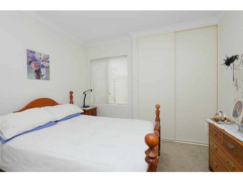 6/149 Hale Road, Forrestfield WA 6058