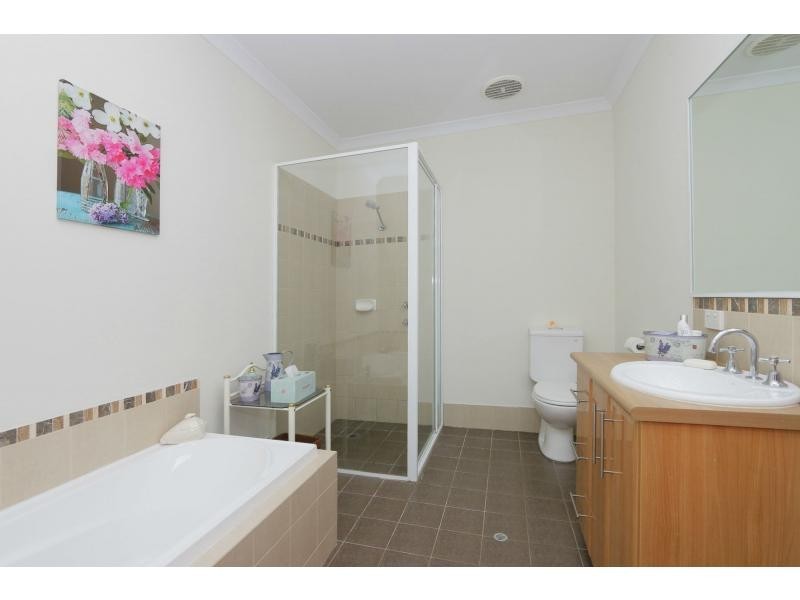 6/149 Hale Road, Forrestfield WA 6058