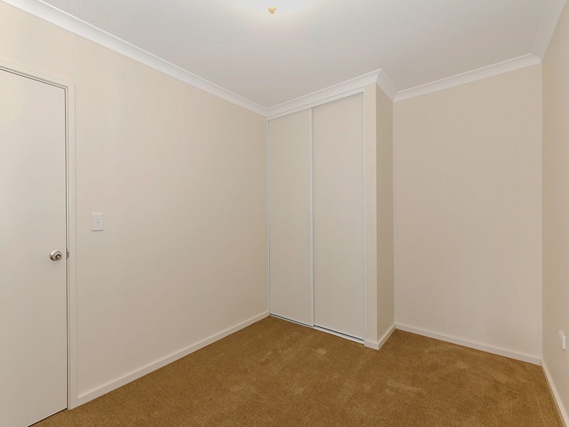 8/2 Camberwell Road, Balga WA 6061