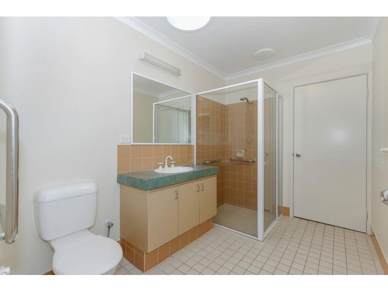 8/2 Camberwell Road, Balga WA 6061