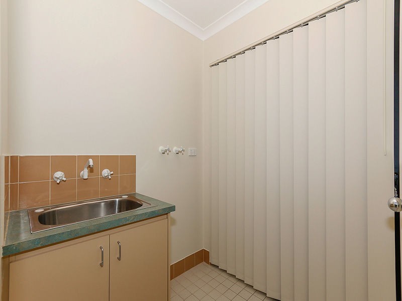 8/2 Camberwell Road, Balga WA 6061