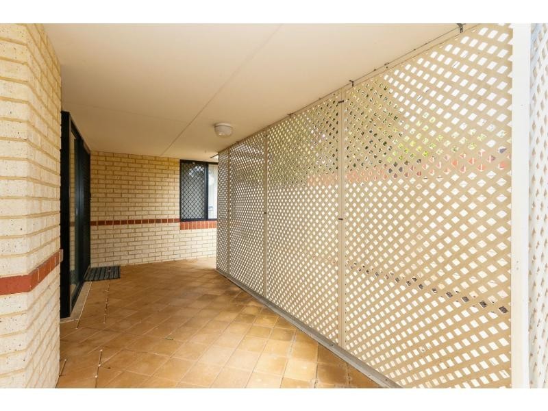 8/2 Camberwell Road, Balga WA 6061