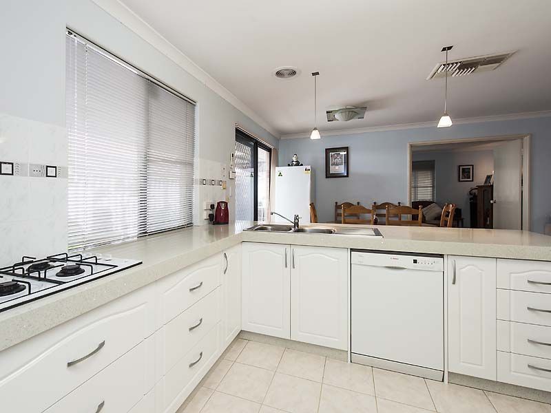 183 Currie Street, Warnbro WA 6169