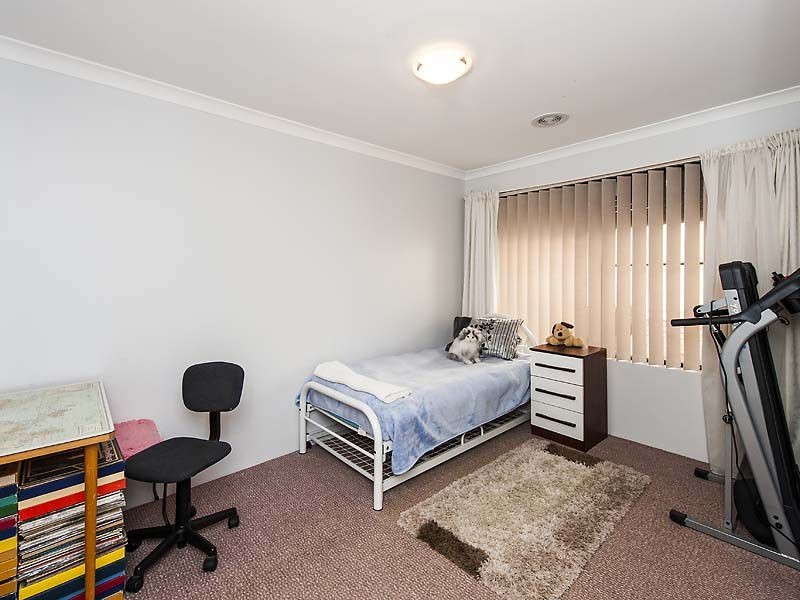 183 Currie Street, Warnbro WA 6169