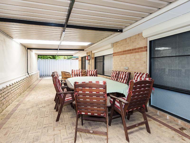 183 Currie Street, Warnbro WA 6169