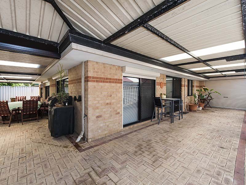 183 Currie Street, Warnbro WA 6169