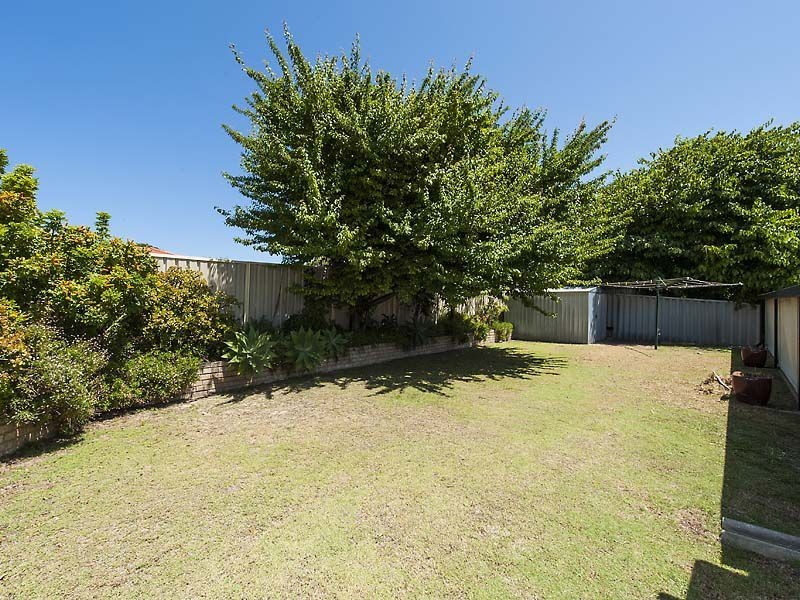 183 Currie Street, Warnbro WA 6169