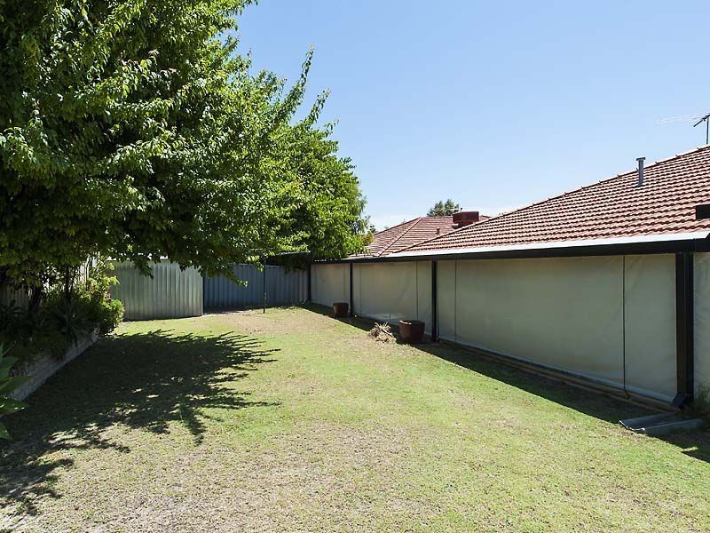 183 Currie Street, Warnbro WA 6169