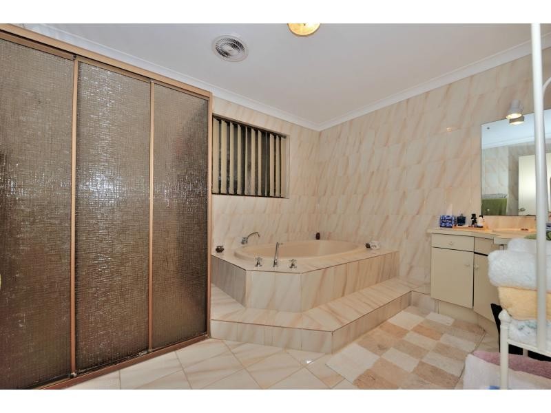 14A Mariner Place, Cooloongup WA 6168