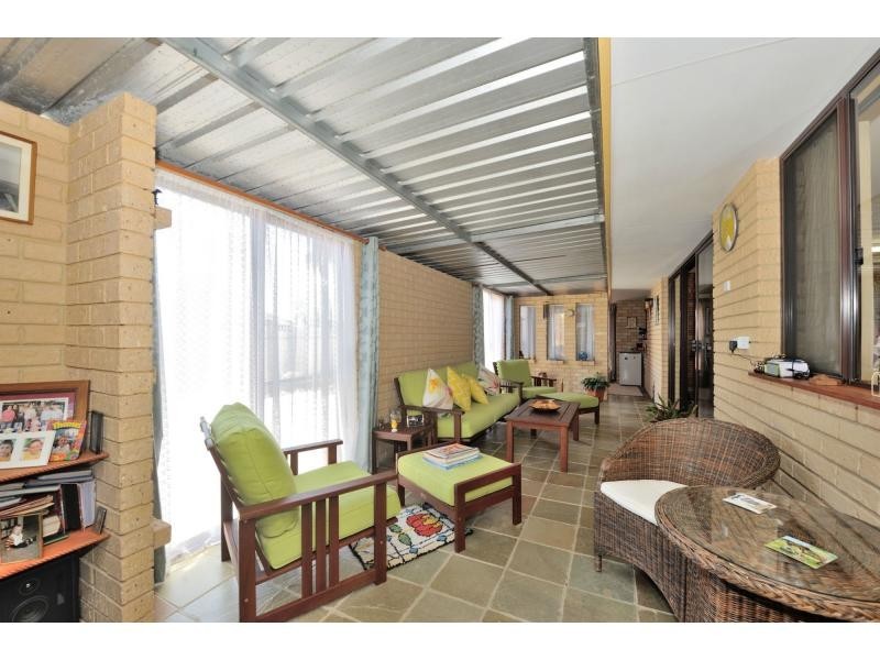 14A Mariner Place, Cooloongup WA 6168