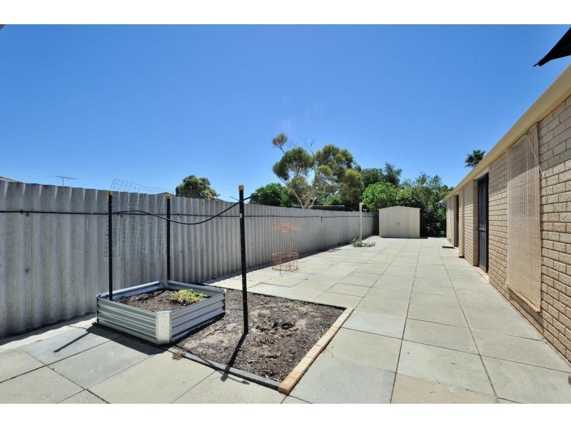 14A Mariner Place, Cooloongup WA 6168