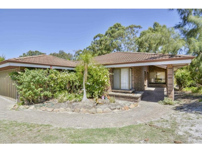 10 Pepper Close, Ballajura WA 6066