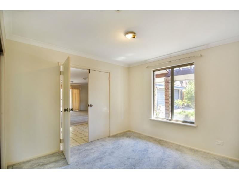 10 Pepper Close, Ballajura WA 6066
