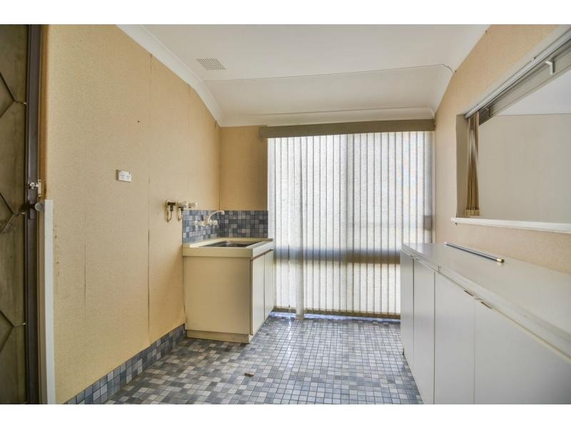 10 Pepper Close, Ballajura WA 6066