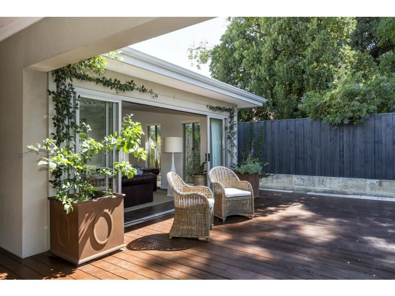 26 McDonald Street, Como WA 6152