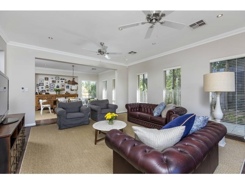 26 McDonald Street, Como WA 6152