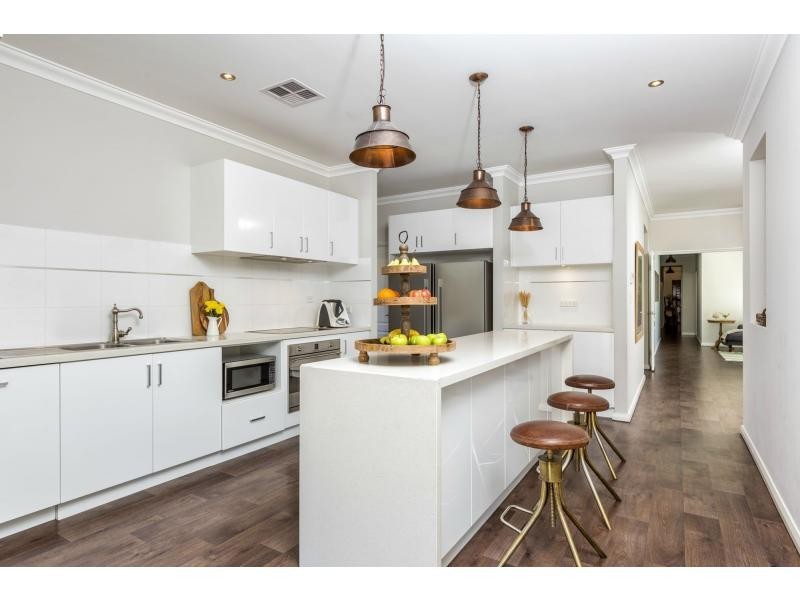 26 McDonald Street, Como WA 6152