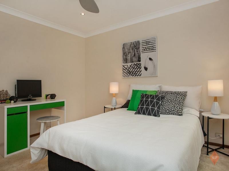 33 Ewing Avenue, Bull Creek WA 6149