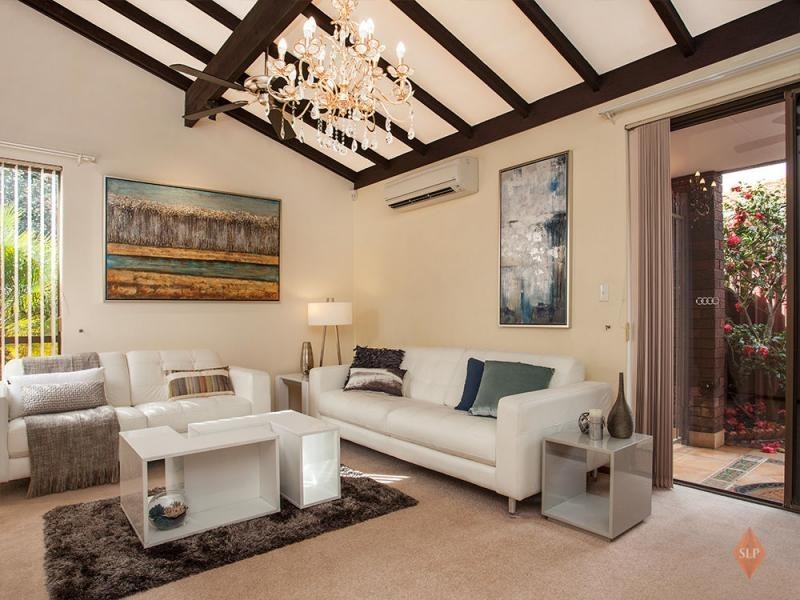 33 Ewing Avenue, Bull Creek WA 6149