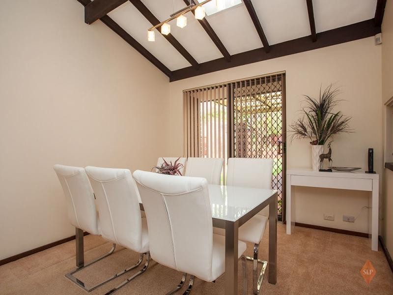 33 Ewing Avenue, Bull Creek WA 6149