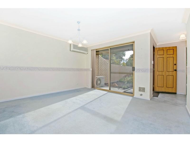 8B Mersey Place, Beechboro WA 6063