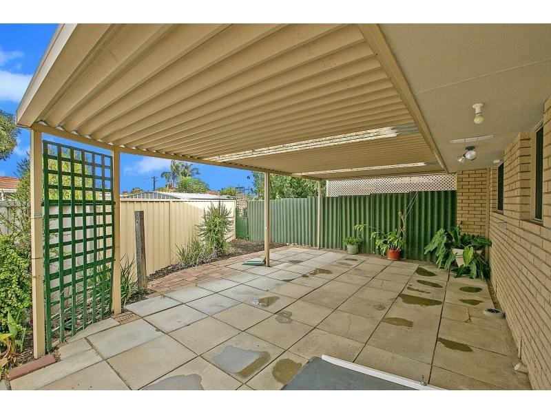 8B Mersey Place, Beechboro WA 6063