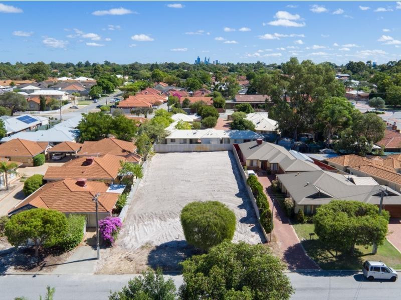 47A Pitt Street, St James WA 6102