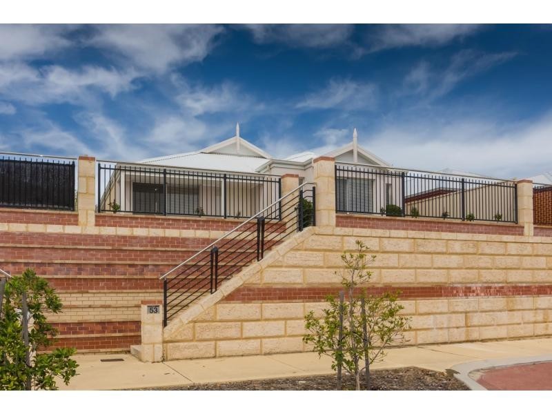 53 Tissington Drive, Darch WA 6065