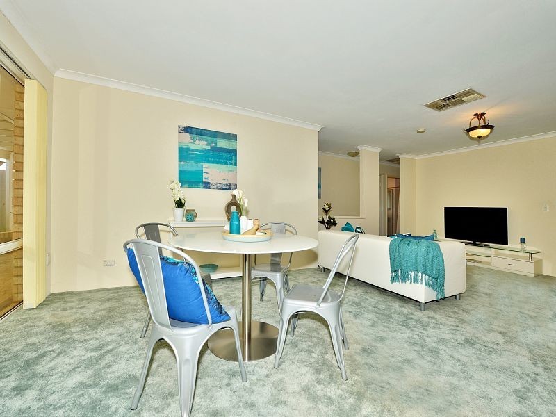 2 Brighton Place, Greenfields WA 6210