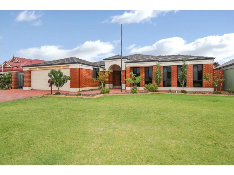 23 Stonewall Circuit, Landsdale WA 6065