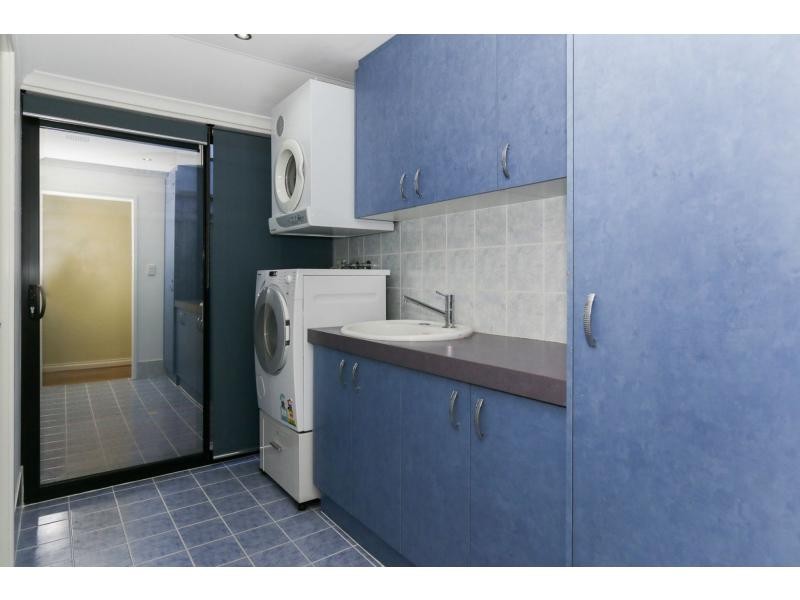 23 Stonewall Circuit, Landsdale WA 6065