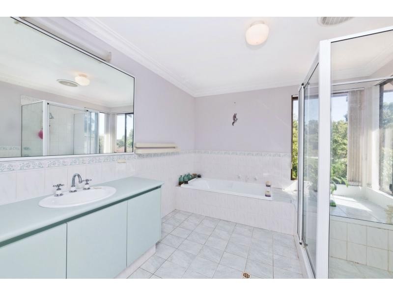 5 Darian Drive, Willetton WA 6155
