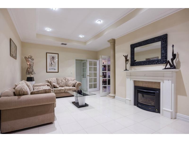 84 Russell Road, Madeley WA 6065