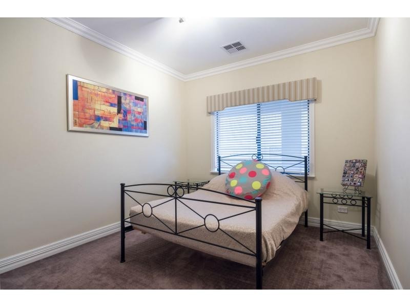 84 Russell Road, Madeley WA 6065