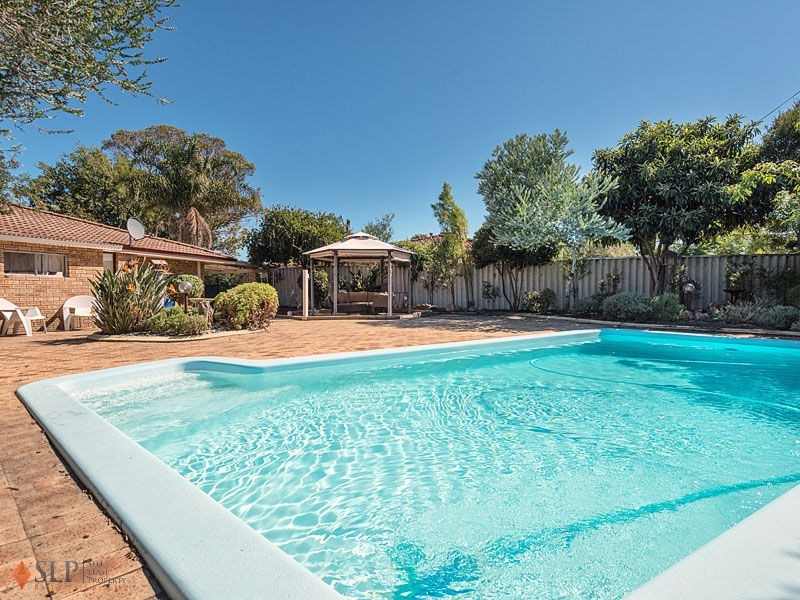 2 Plumridge Way, South Lake WA 6164