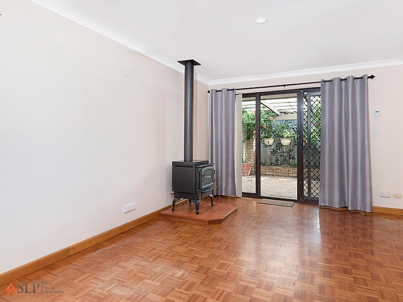 2 Plumridge Way, South Lake WA 6164