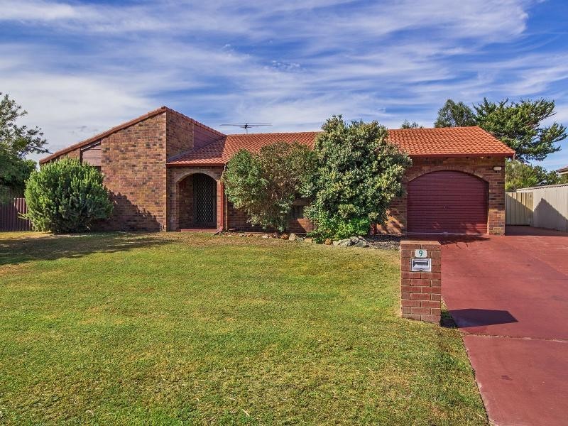 9 Cutter Road, Waikiki WA 6169