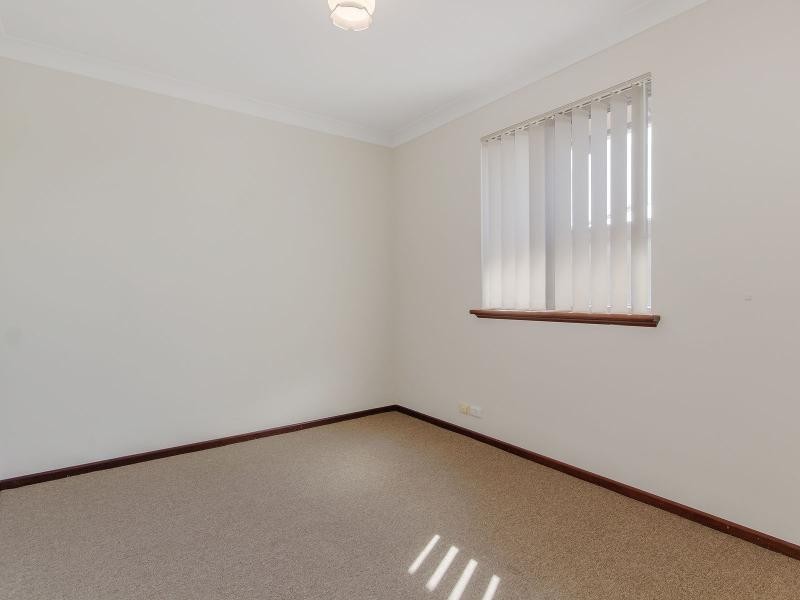 9 Cutter Road, Waikiki WA 6169