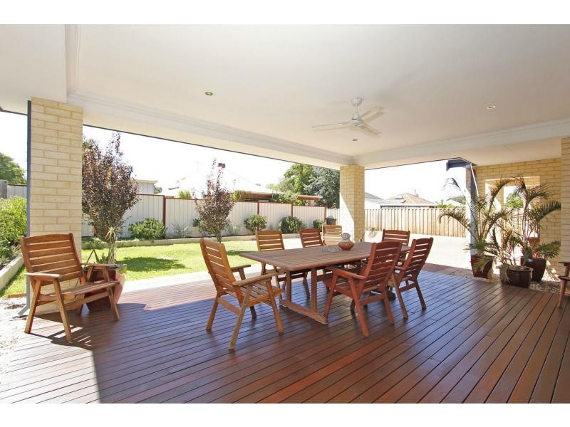 55A Fourth Avenue, Bassendean WA 6054