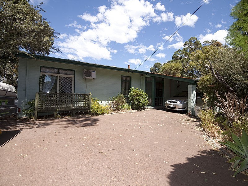 43 Heath Road, Kalamunda WA 6076