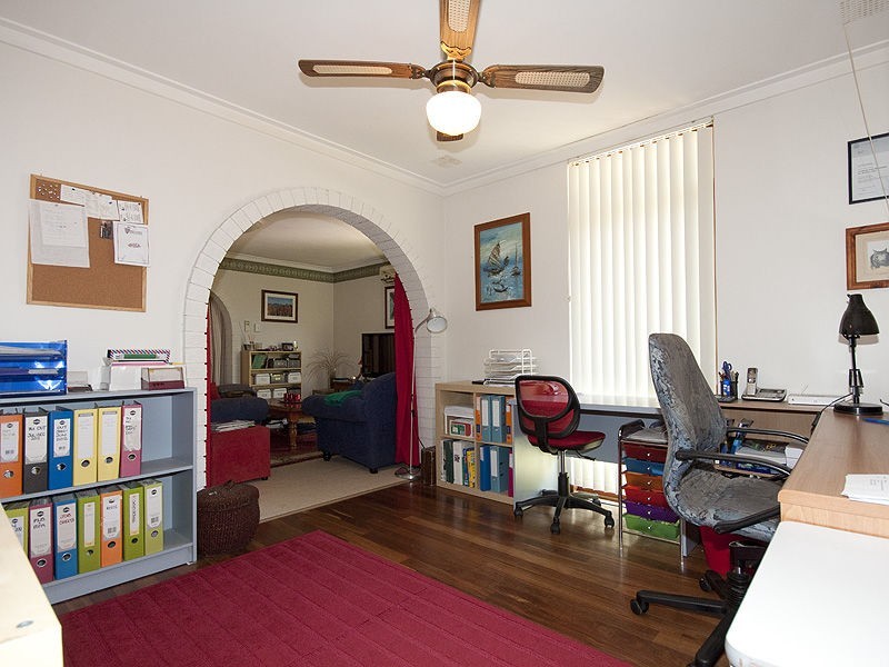 43 Heath Road, Kalamunda WA 6076