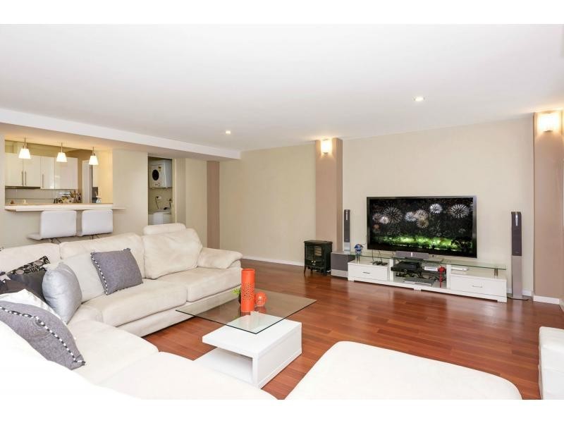 12 Meldrum Way, Koondoola WA 6064