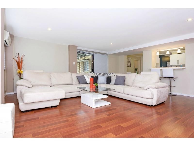 12 Meldrum Way, Koondoola WA 6064