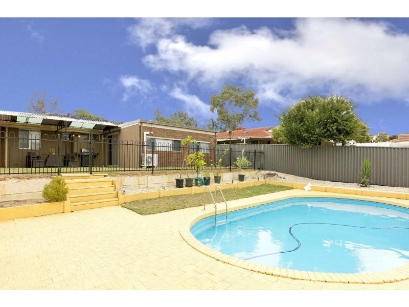 12 Meldrum Way, Koondoola WA 6064