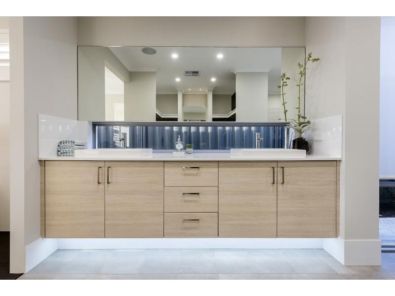 27 Radiant Glade, Eglinton WA 6034