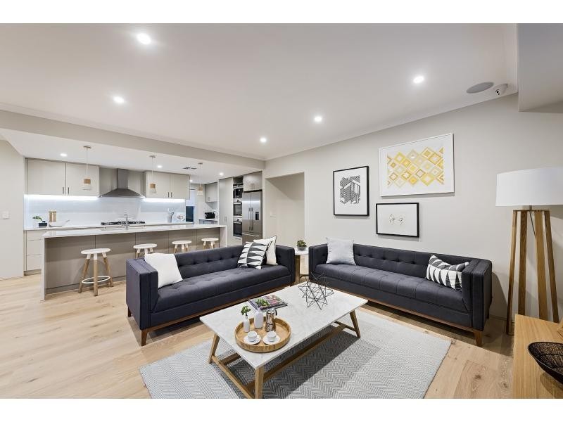 27 Radiant Glade, Eglinton WA 6034