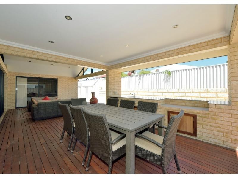 6 Antero Road, Secret Harbour WA 6173